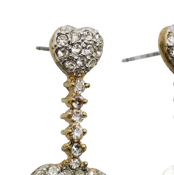 VINTAGE GOLDTONE & PAVE CRYSTAL HEART DROP STYLE EARRINGS - Picture 4 of 6